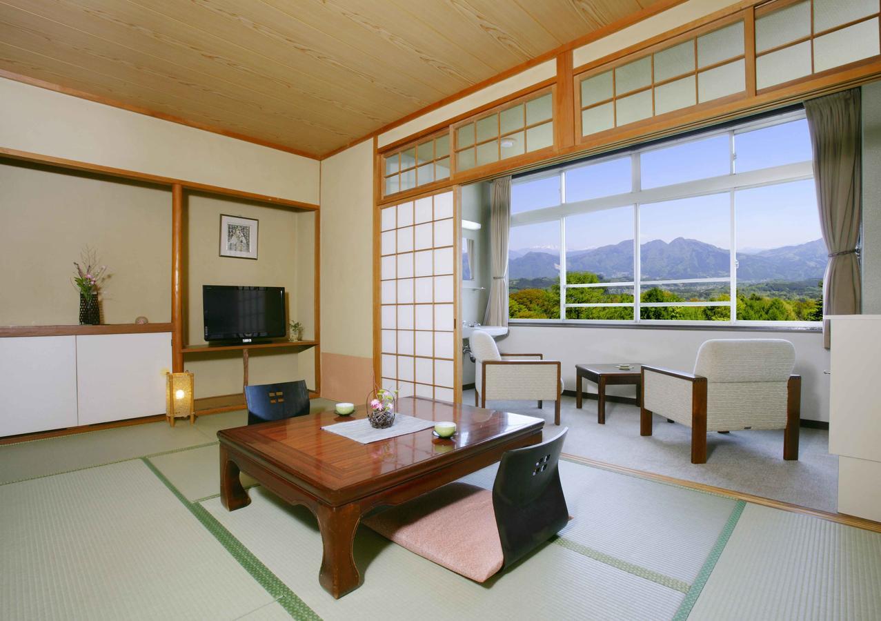 Ichikawa Bekkan Seikanso Shibukawa Buitenkant foto